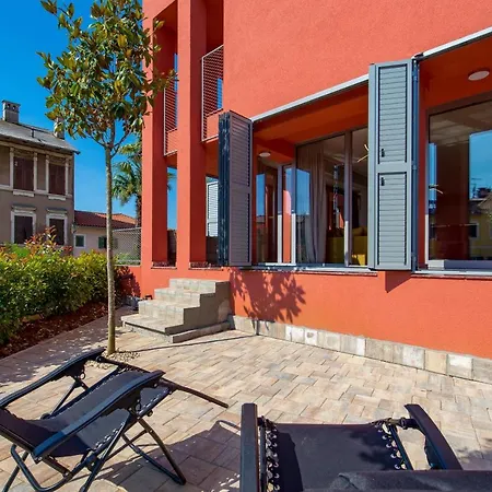 Luxury Center -50m To The Sea * Οπατία